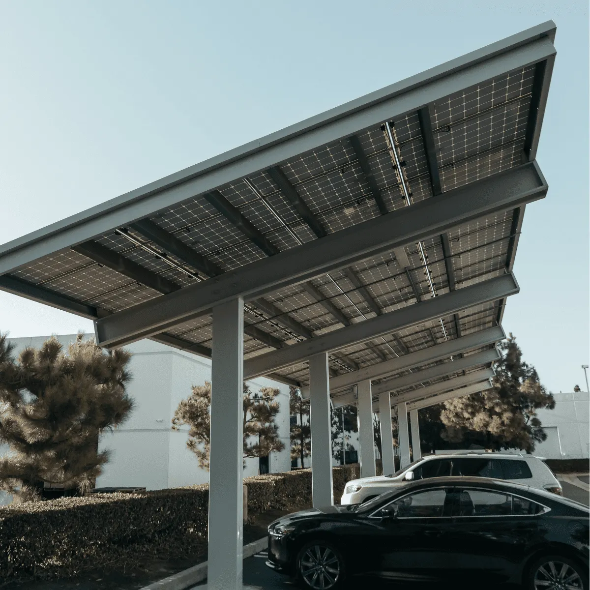 Ombrières photovoltaïques installées par WeSun